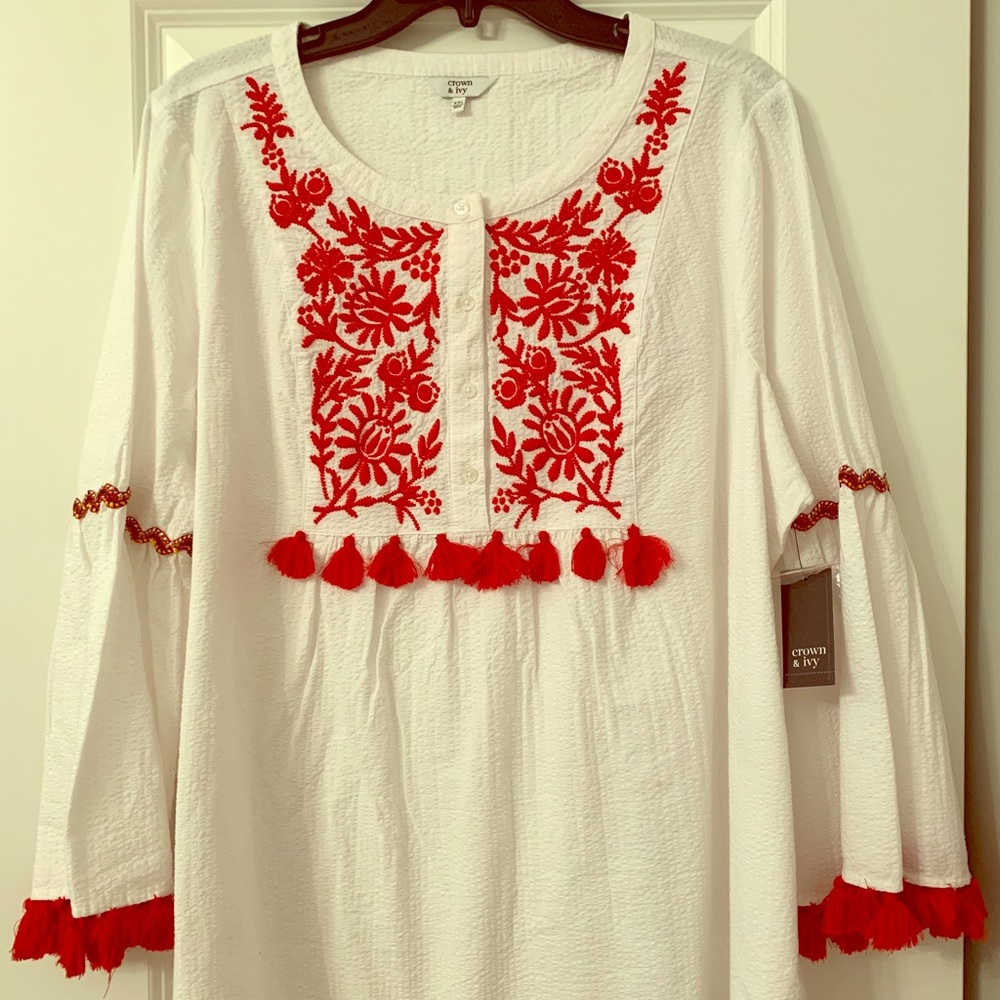 Crown & Ivy Picnic Party Free Spirit Tassel Shirt